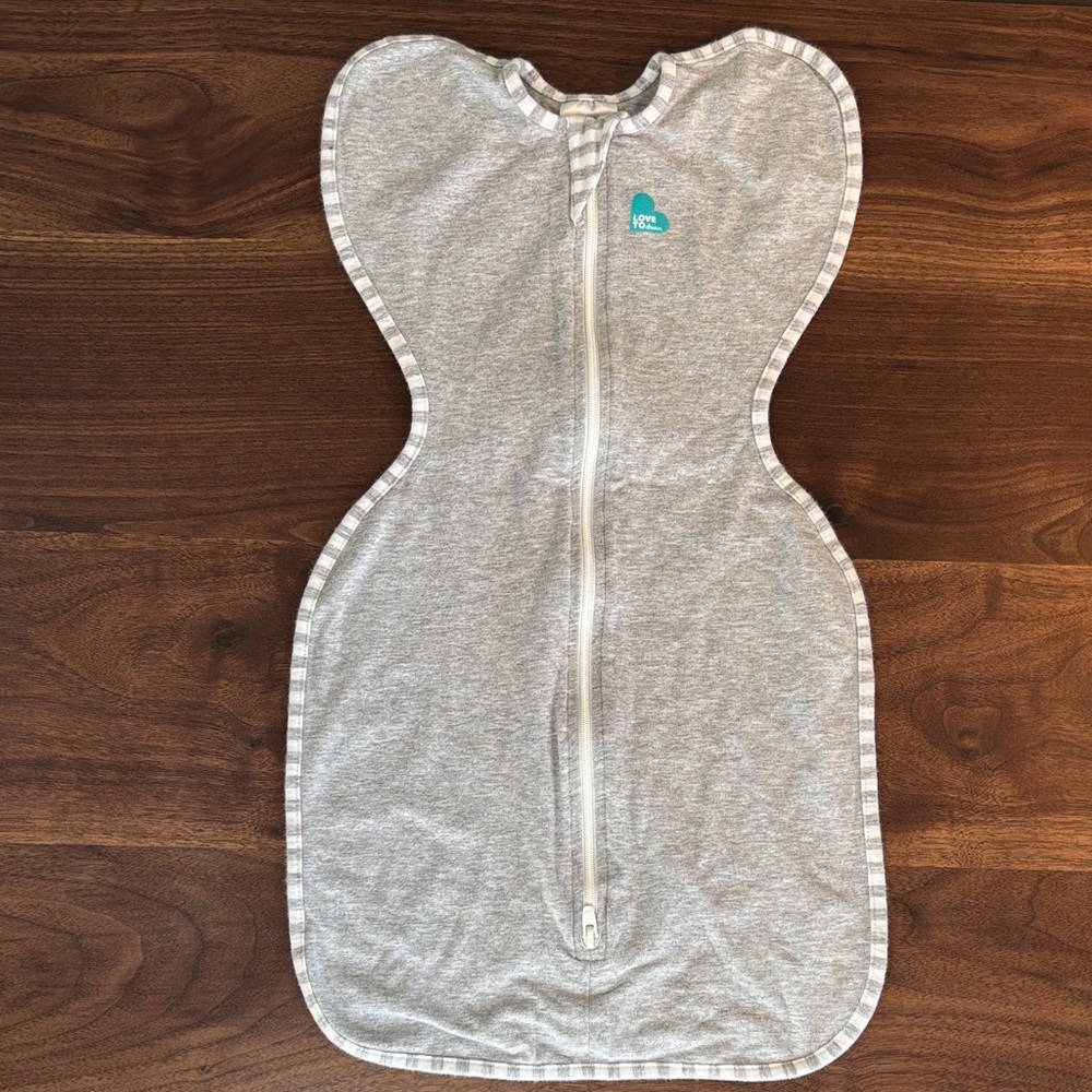 Love to Dream,Gray SwaddleUP with Striped Edges